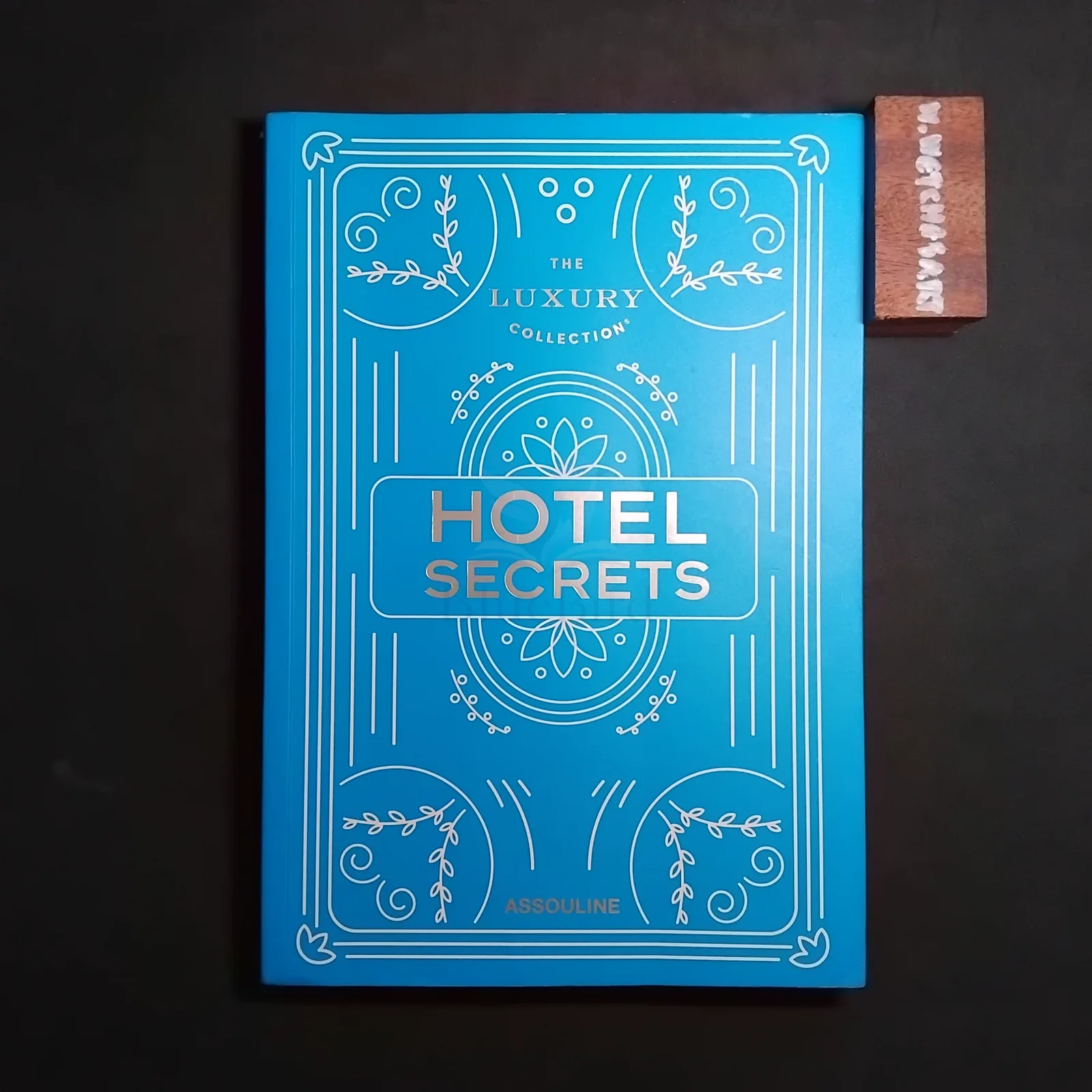 THE HOTEL SECRETS